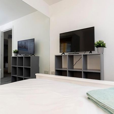 Mulberry Wynd Tsac Villa สต็อกทอน-ออน-ทีส์ ภายนอก รูปภาพ