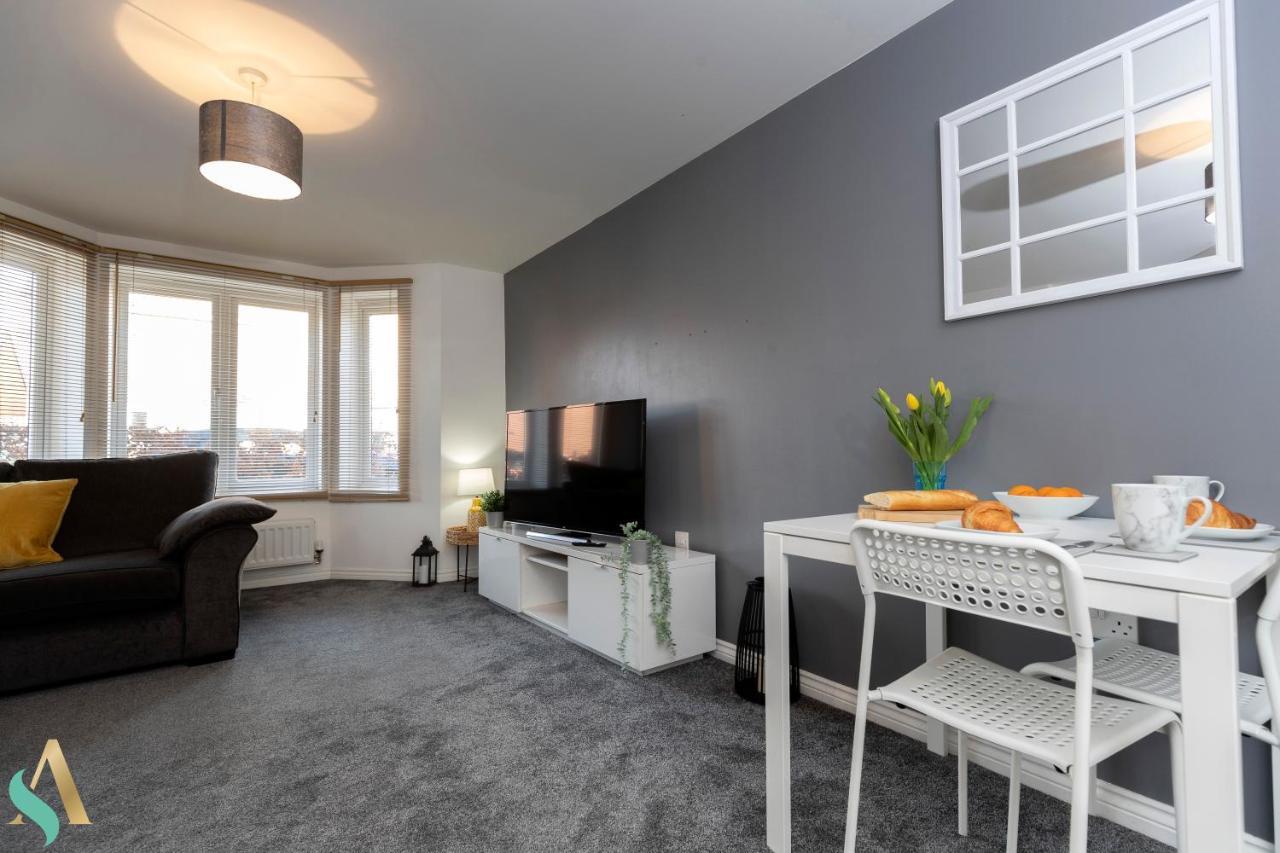 Mulberry Wynd Tsac Villa สต็อกทอน-ออน-ทีส์ ภายนอก รูปภาพ